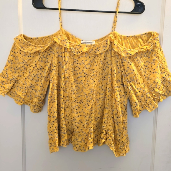American Eagle Outfitters Tops - American Eagle Outfitters Gorgeous  Yellow Floral Cold Shoulder Blouse
